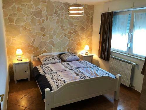 Apartment Villa Engel With Pool