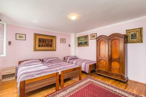 Apartmani Marina Pore?