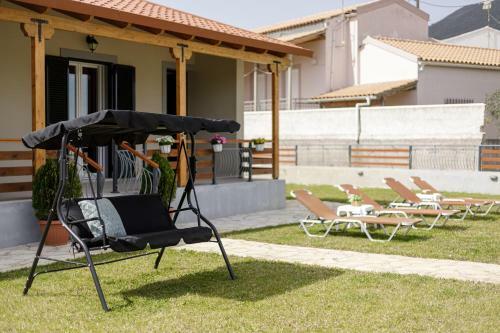 Planet Villas Ipsos By Konnect - Shared Bbq & Garden