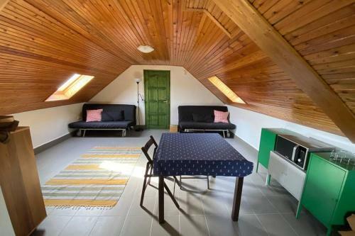 Apartamento Pr�sh�z A Hegytet?n