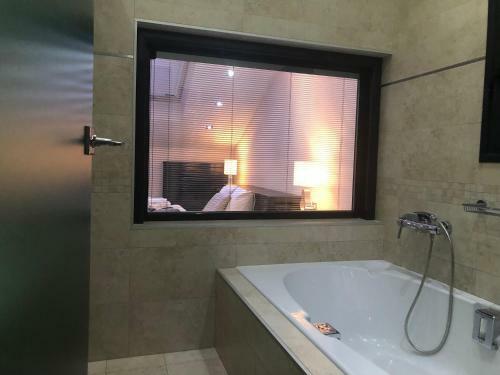 Ioannina Luxury Suites & Apartments