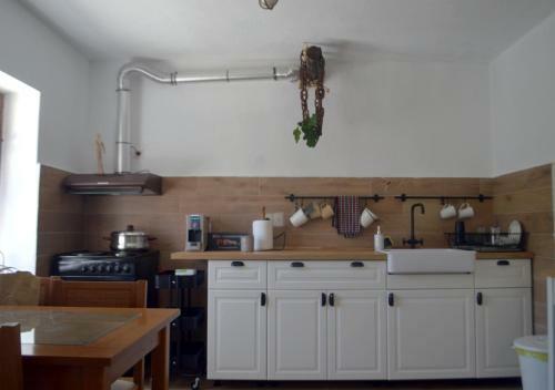 Santa Cruz Country Cottage