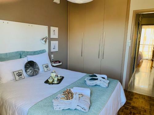 Blue Elegance City Center Heraklion Apartment