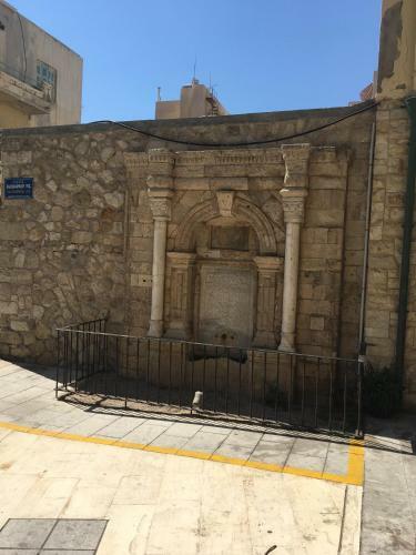 Blue Elegance City Center Heraklion Apartment