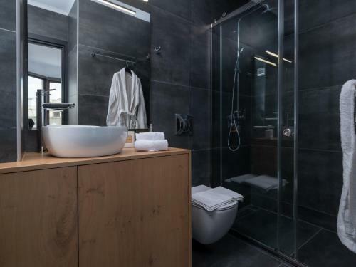 Elegant Urban Apartment