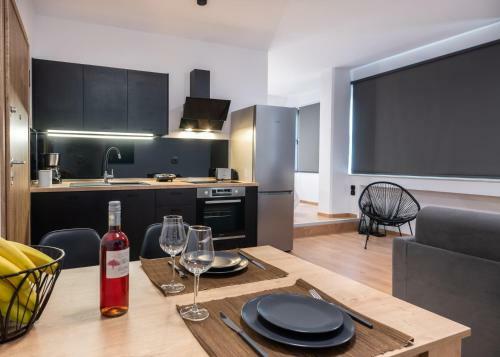 Elegant Urban Apartment