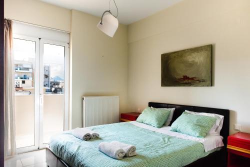 "the Green House" Modern Central Apartment