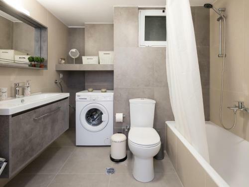 City Center Apartment In Great Location