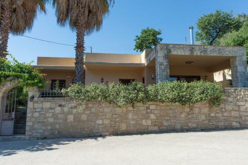 Villa Heraklion Comfy House With Mountain View