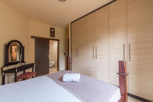 Villa Heraklion Comfy House With Mountain View