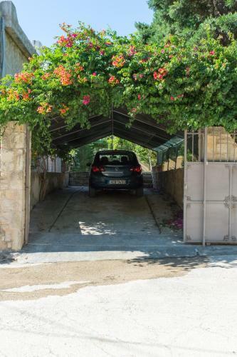 Villa Heraklion Comfy House With Mountain View