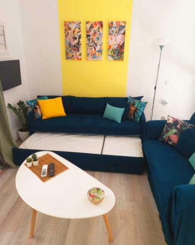Purgos Colourful Studio