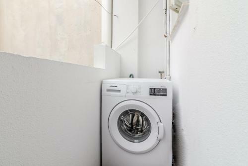 Evangeline City Center Apartment Ac/wifi