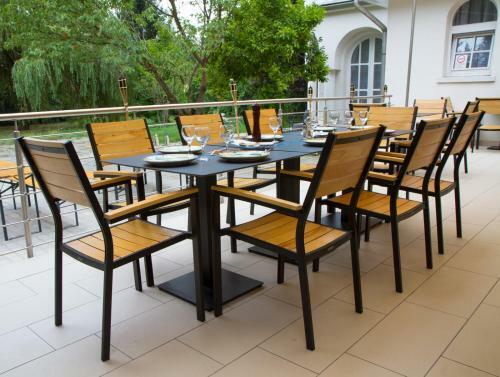 Bed & Breakfast Sungarden Vend�gh�z, �tterem, B�r