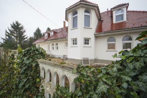Bed & Breakfast Sungarden Vend�gh�z, �tterem, B�r