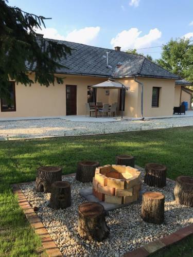 Visszav�r-lak