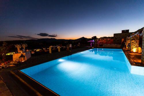 Villa Mediterra Retreat