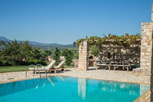 Villa Mediterra Retreat