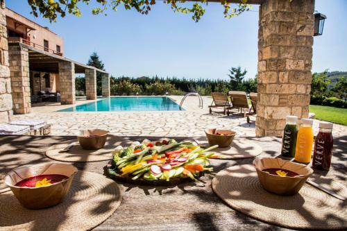 Villa Mediterra Retreat