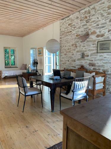 Apartamento Wood & Stone House In Old Styra