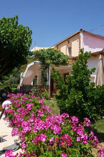 Apartamento Guesthouse Dramoundana