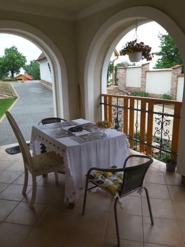 Hostal Eurovelo6 Stop