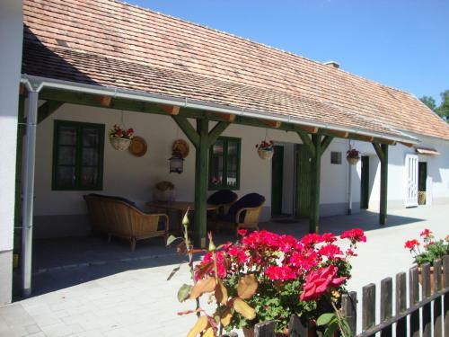 Ferienhaus Somloi Sell�