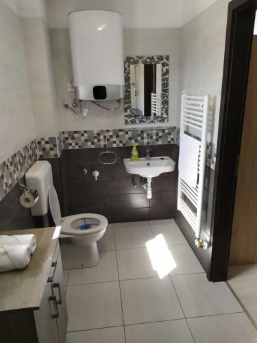 City Apartmanh�z