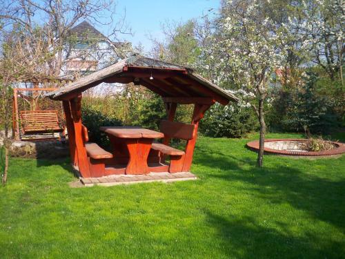 Apartamento Top�z Vend�gh�z