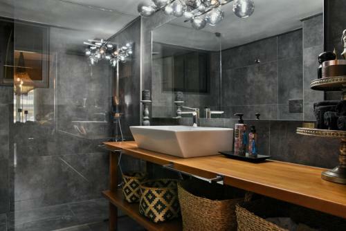 Luxury Apartment In The City Center
