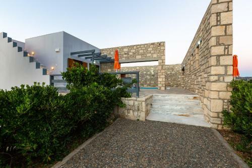 Villa Ypsilon