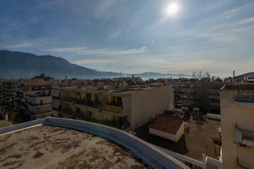 Semiramis Marina Apartment With Fireplace