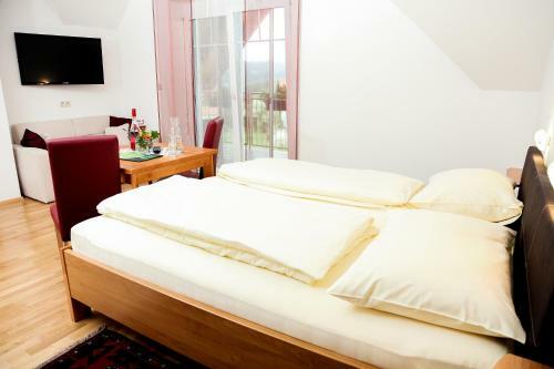 Hostal Weingut Und G�stezimmer Zirngast