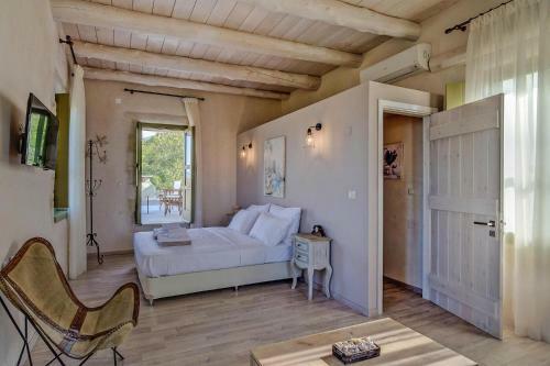 Holiday Home, Kastellos