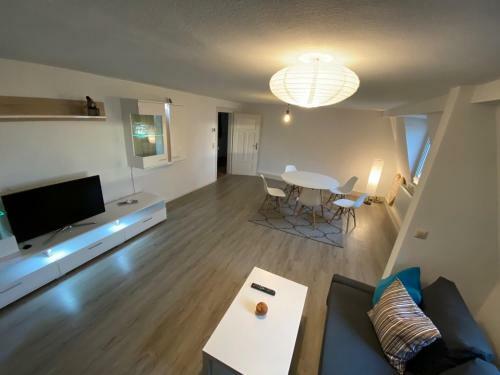 Apartamento Sch�ne, Helle Und Ger�umige Innenstadtwohnung