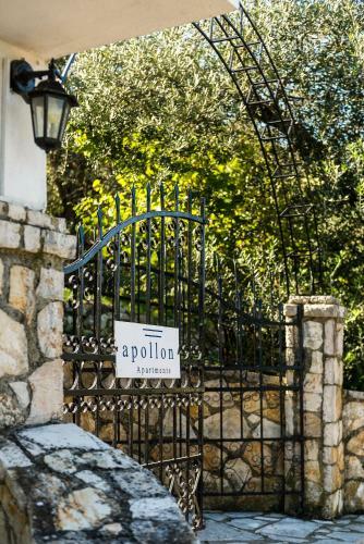 Apollon Apartments