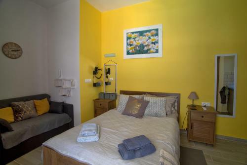 Nicola's Apartments