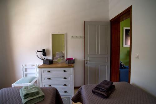 Nicola's Apartments