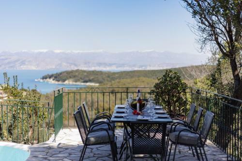 Villa Anemelia By Rodostamo Hotel