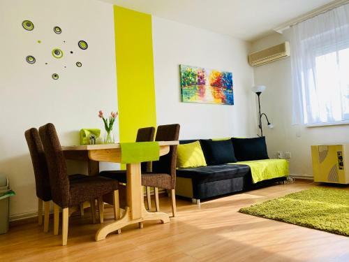 K�lv�ria Apartman Szeged