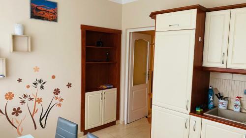F�r�sz Apartman