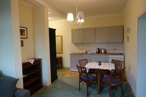 Hostal Pension Gr�fliche Villa