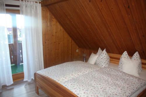Hostal Cafe & Pension Carmen