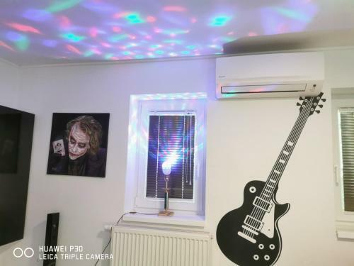 Kunfi Apartmanh�z