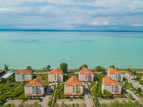 Mf Golden Coast Panorama Apartment