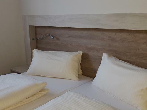 Hostal Landgasthof Zur Linde