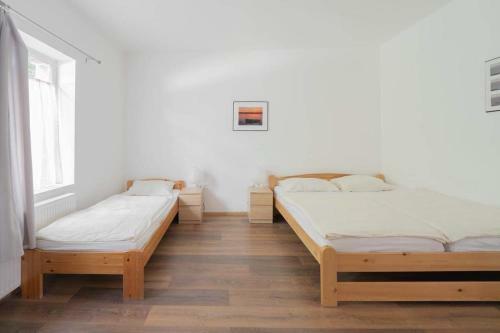 D�zsa Apartman
