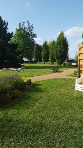 Apartamento Gb Si�fok - Hostaid