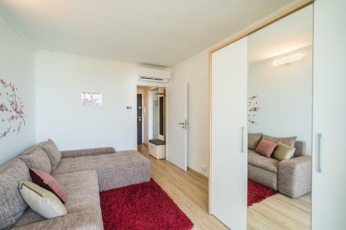 Cadet 505 - Panor�m�s Balaton-parti Apartman
