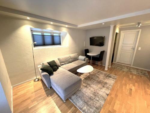 Daltind - Modern Apartment With Free Parking